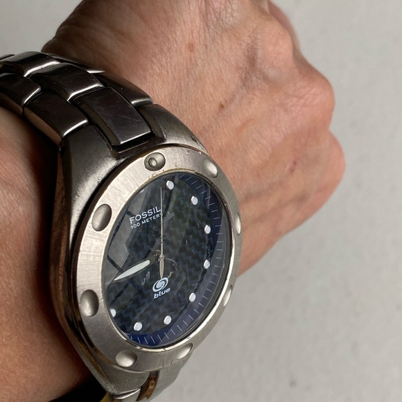 COPY - Fossil BLUE Men Watch Silver Round Blue Dial Silver Bracelet AM 3288 - Picture 7 of 8